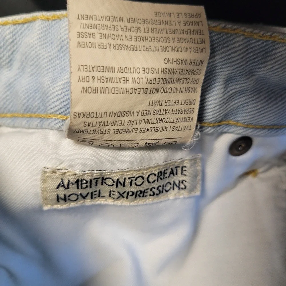 Acne Jeans Light Bleach Wash Slim Denim Trousers Made in Italy 31x31 - Picture 12 of 12